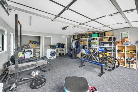 Photo of property in 28 Sunstone Crescent, Brown Owl, Upper Hutt, 5018