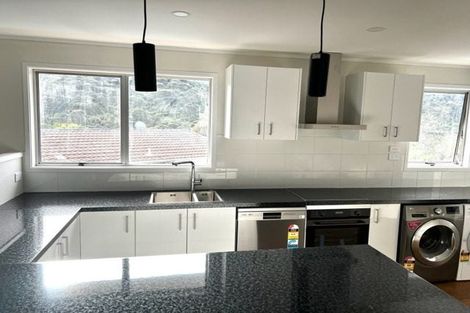 Photo of property in 75 Bayview Road, Bayview, Auckland, 0629