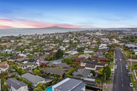 Photo of property in 73b East Coast Road, Castor Bay, Auckland, 0620