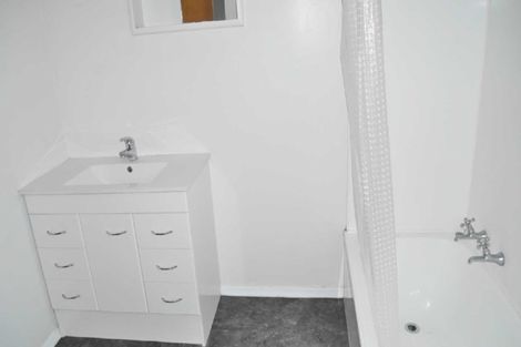 Photo of property in 2/83 Clare Road, St Albans, Christchurch, 8014