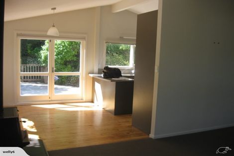 Photo of property in 27 Huntleigh Park Way, Ngaio, Wellington, 6035