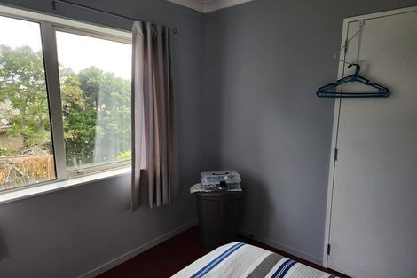Photo of property in 24 Holt Avenue, Torbay, Auckland, 0630