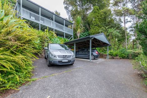 Photo of property in 59 Laingholm Drive, Laingholm, Auckland, 0604