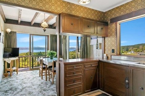 Photo of property in 90 Wakeman Road, Acacia Bay, Taupo, 3330