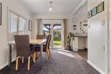 Photo of property in 17 Maitland Avenue, Stoke, Nelson, 7011