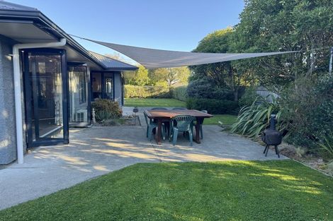 Photo of property in 6 Waipatere Court, Ashhurst, 4810