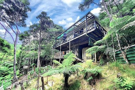 Photo of property in 48 Schoolhouse Bay Road, Kawau Island, 0920
