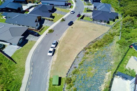 Photo of property in 4 Topsail Way, Whitby, Porirua, 5024