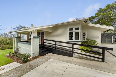 Photo of property in 11 Hill Street, Eltham, 4322