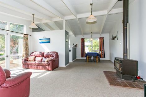 Photo of property in 100 Putiki Drive, Putiki, Whanganui, 4500