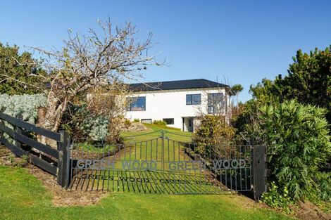 Photo of property in 739 Purakaunui Falls Road, Tarara, Owaka, 9586