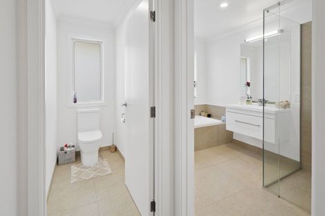 Photo of property in 18 Boysenberry Grove, Richmond, 7020