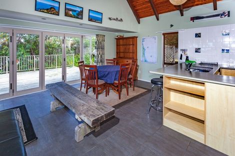 Photo of property in 34 Hinemoa Terrace, Tairua, 3508