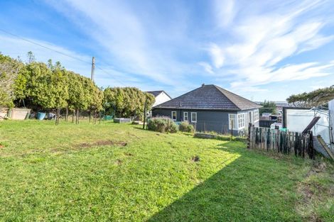 Photo of property in 14 Doyle Street, Bluff, 9814