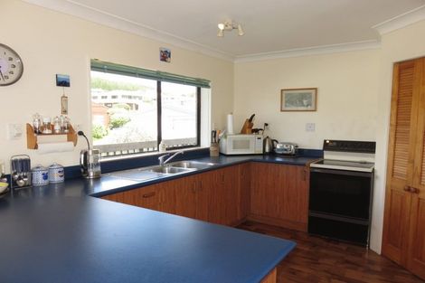 Photo of property in 109 Russell Bruce Place, Onemana, Whangamata, 3691
