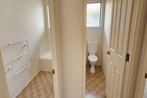 Photo of property in 2 Moffat Way, Bethlehem, Tauranga, 3110