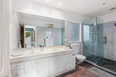 Photo of property in 48a Redwing Street, Browns Bay, Auckland, 0630