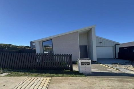Photo of property in 13 Mahinga Kai Road, Orewa, 0931