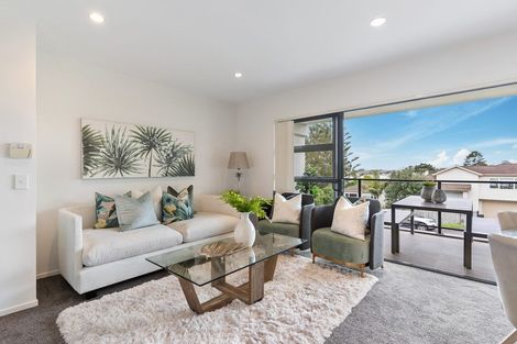 Photo of property in 4/79 Schnapper Rock Road, Schnapper Rock, Auckland, 0632