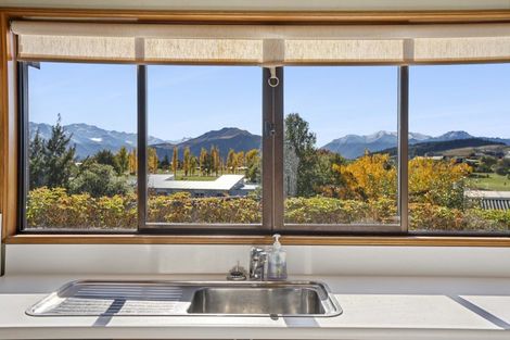 Photo of property in 95 Plantation Road, Wanaka, 9305