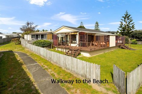 Photo of property in 96 Omaha Drive, Omaha, 0986