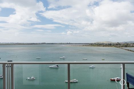 Photo of property in 14/72e Devonport Road, Tauranga, 3110