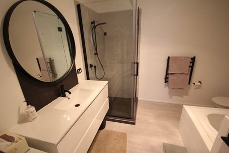 Photo of property in 2a/47 Stanhope Road, Mount Wellington, Auckland, 1051