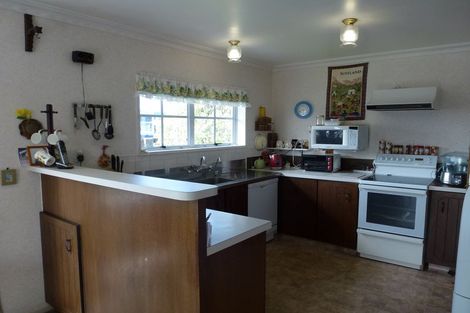 Photo of property in 71 Studholme Street, Morrinsville, 3300