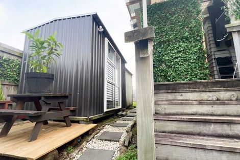 Photo of property in 27 Domain Street, Waiuku, 2123