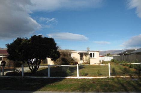 Photo of property in 52 Ortive Street, Cromwell, 9310
