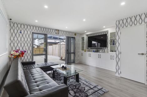 Photo of property in 54 Lime Hill Rise, Flat Bush, Auckland, 2019