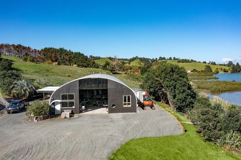 Photo of property in 68 Goodall Road, Snells Beach, 0920