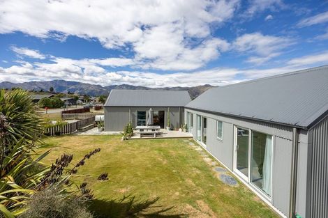 Photo of property in 14 Francis Lane, Lake Hawea, Wanaka, 9382