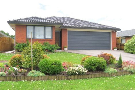 Photo of property in 4 Wheaton Place, Glen Eden, Auckland, 0602