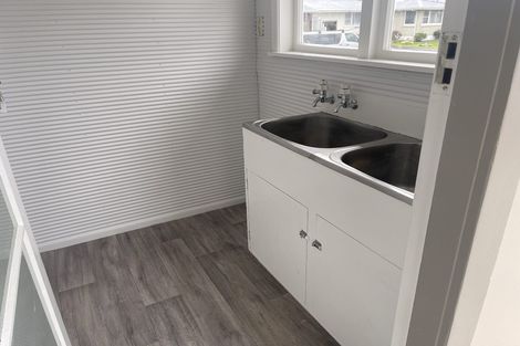 Photo of property in 613 Queen Street East, Levin, 5510