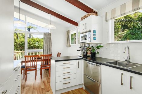 Photo of property in 10 Hallewell Crescent, Johnsonville, Wellington, 6037