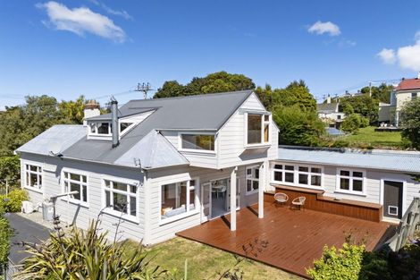 Photo of property in 28 Stonelaw Terrace, Maori Hill, Dunedin, 9010