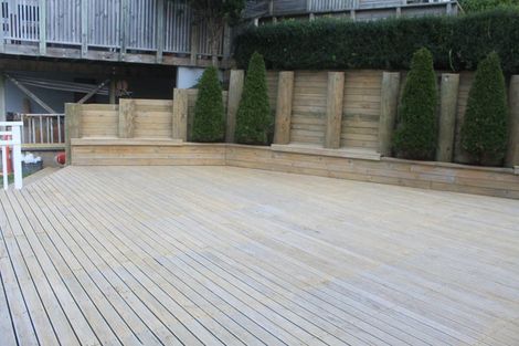 Photo of property in 55 Hungerford Road, Houghton Bay, Wellington, 6023