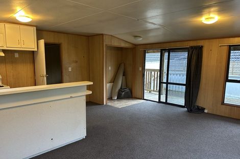 Photo of property in 188 Lake Road, Northcote, Auckland, 0627