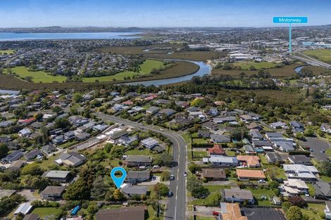 Photo of property in 46 Colwill Road, Massey, Auckland, 0614