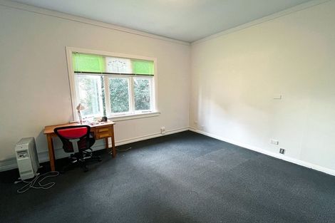 Photo of property in 57 Omahu Road, Greenlane, Auckland, 1051