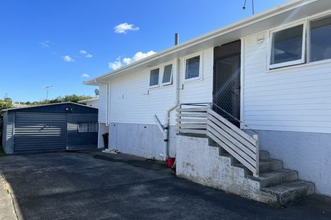 Photo of property in 49 Gossamer Drive, Pakuranga Heights, Auckland, 2010