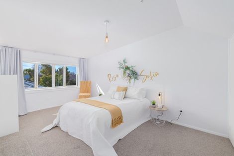 Photo of property in 40 Stapletons Road, Richmond, Christchurch, 8013