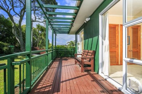 Photo of property in 66 Lake Road, Northcote, Auckland, 0627