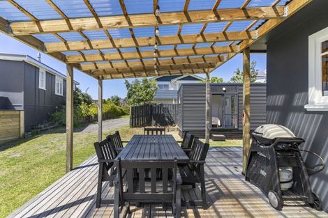 Photo of property in 420a Rangi Avenue, Whangamata, 3620