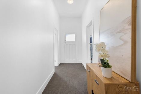 Photo of property in 4 Pharazyn Street, Gonville, Whanganui, 4500