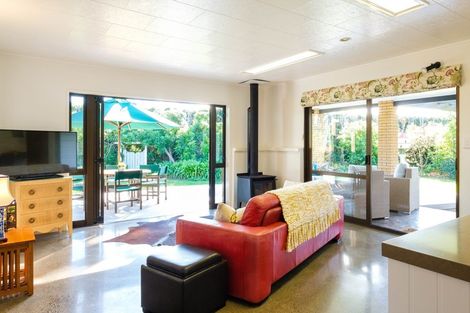 Photo of property in 37 Parkhill Road, Haumoana, 4180