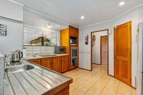 Photo of property in 76 Robertson Road, Ruawai, 0591