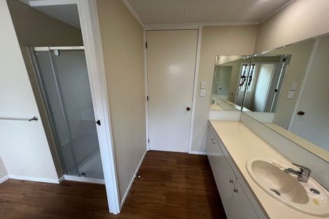 Photo of property in 3 Bluewater Place, Wattle Downs, Auckland, 2103