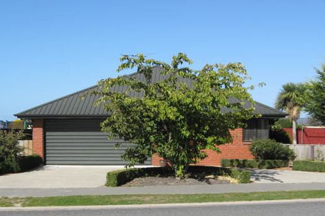 Photo of property in 10 Masefield Drive, Rolleston, 7614
